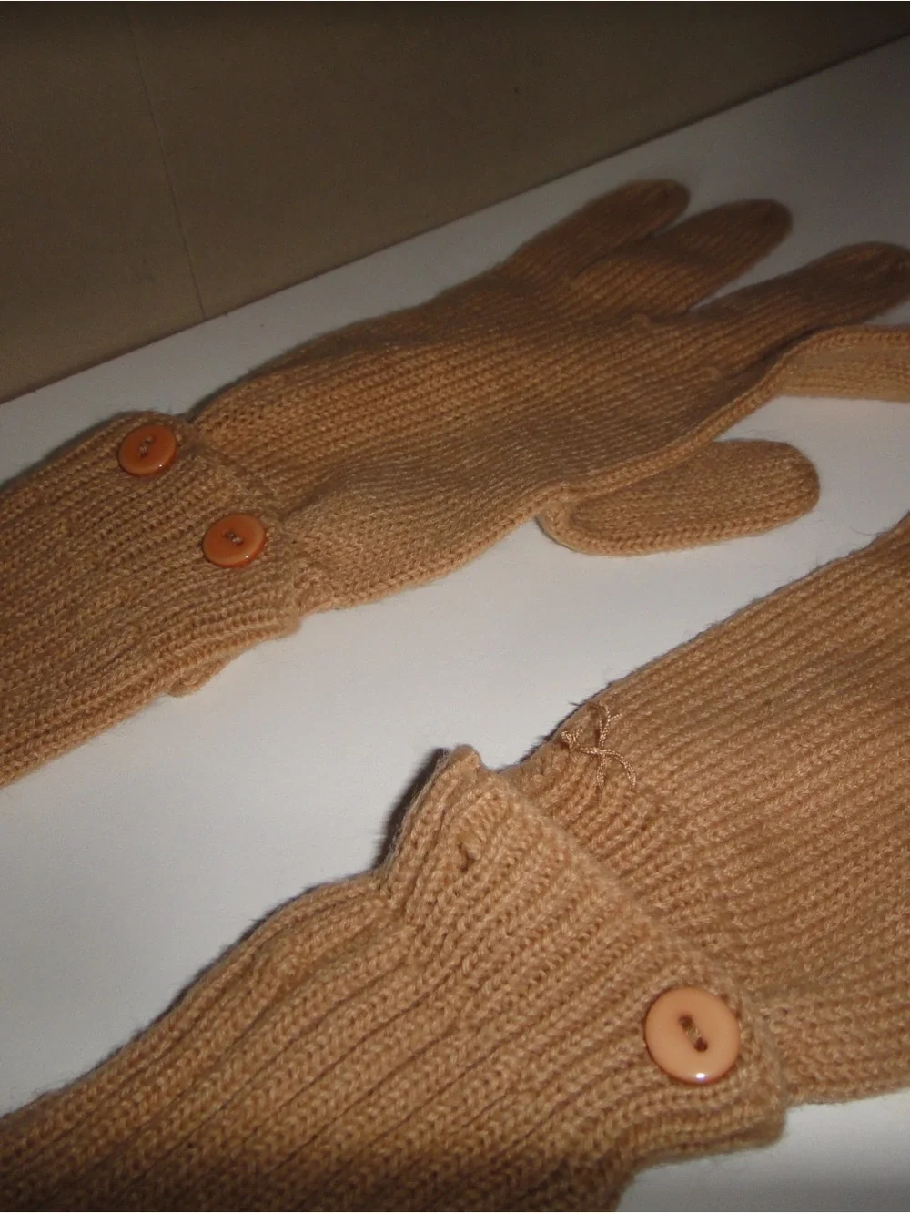 Women's Camel Knit Button-Detail Convertible Mittens